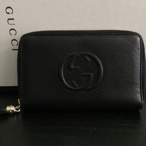 Authentic black gucci wallet